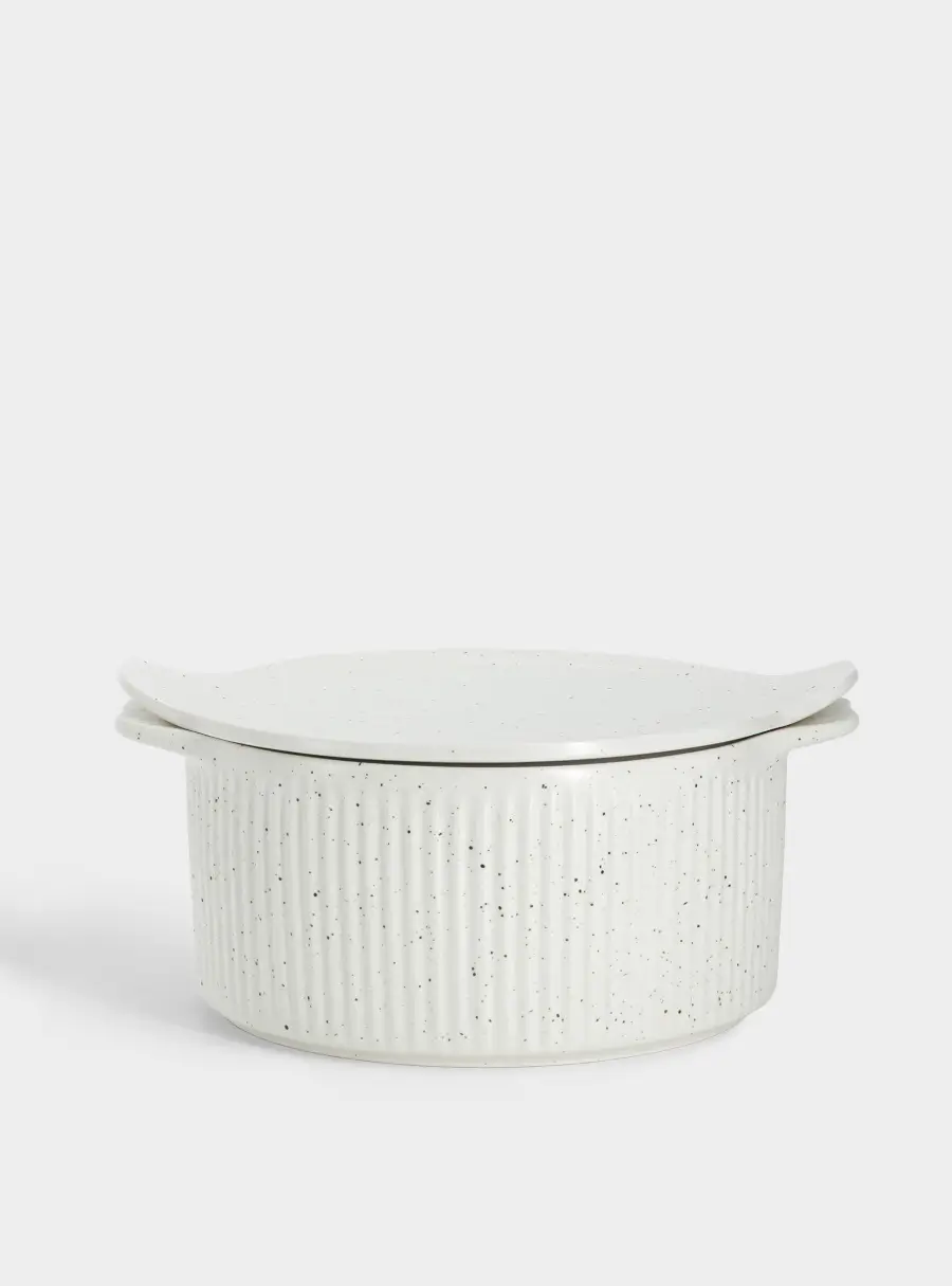 Кастрюля, 3 л, с крышкой, фарфор P, круглая, молочная, в крапинку, Speckle 1