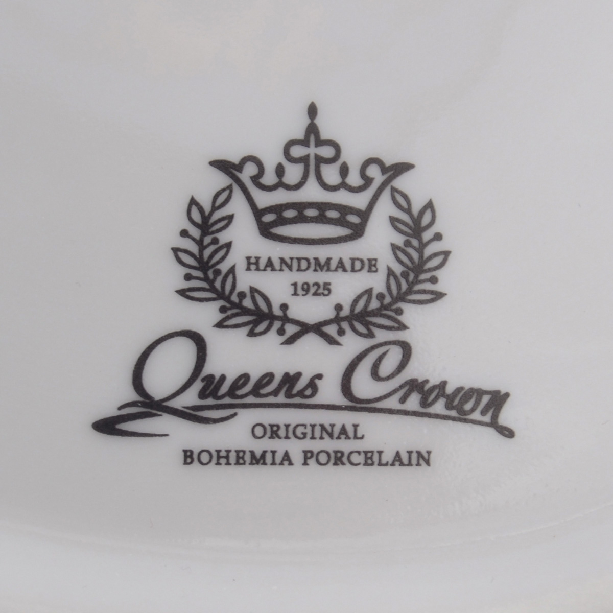 Блюдо для хлеба на ноге Queen's Crown Роза перламутр 35 см 6